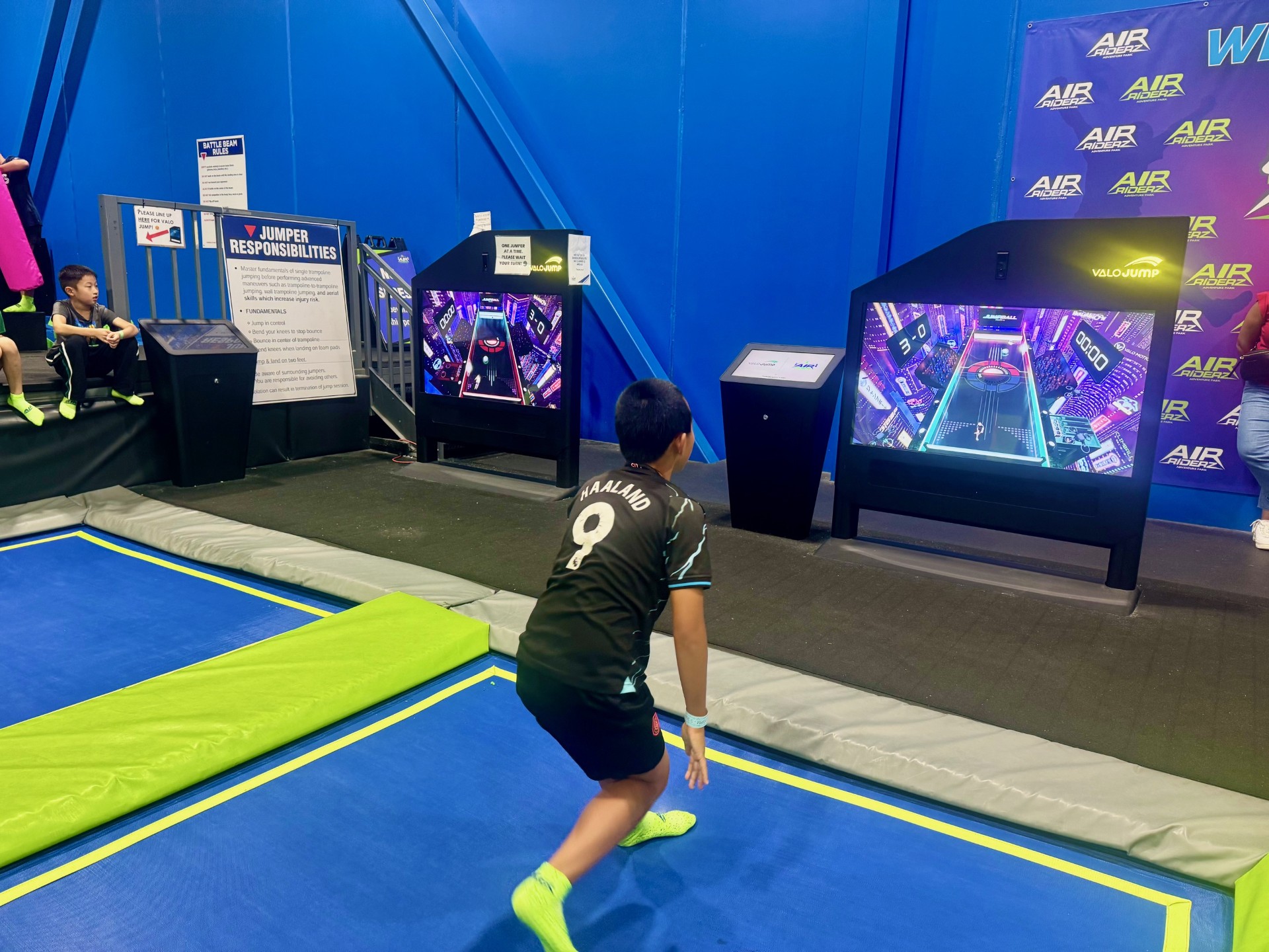 Choosing The Perfect Trampoline Park